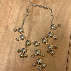 Gorgeous Gold statement necklace